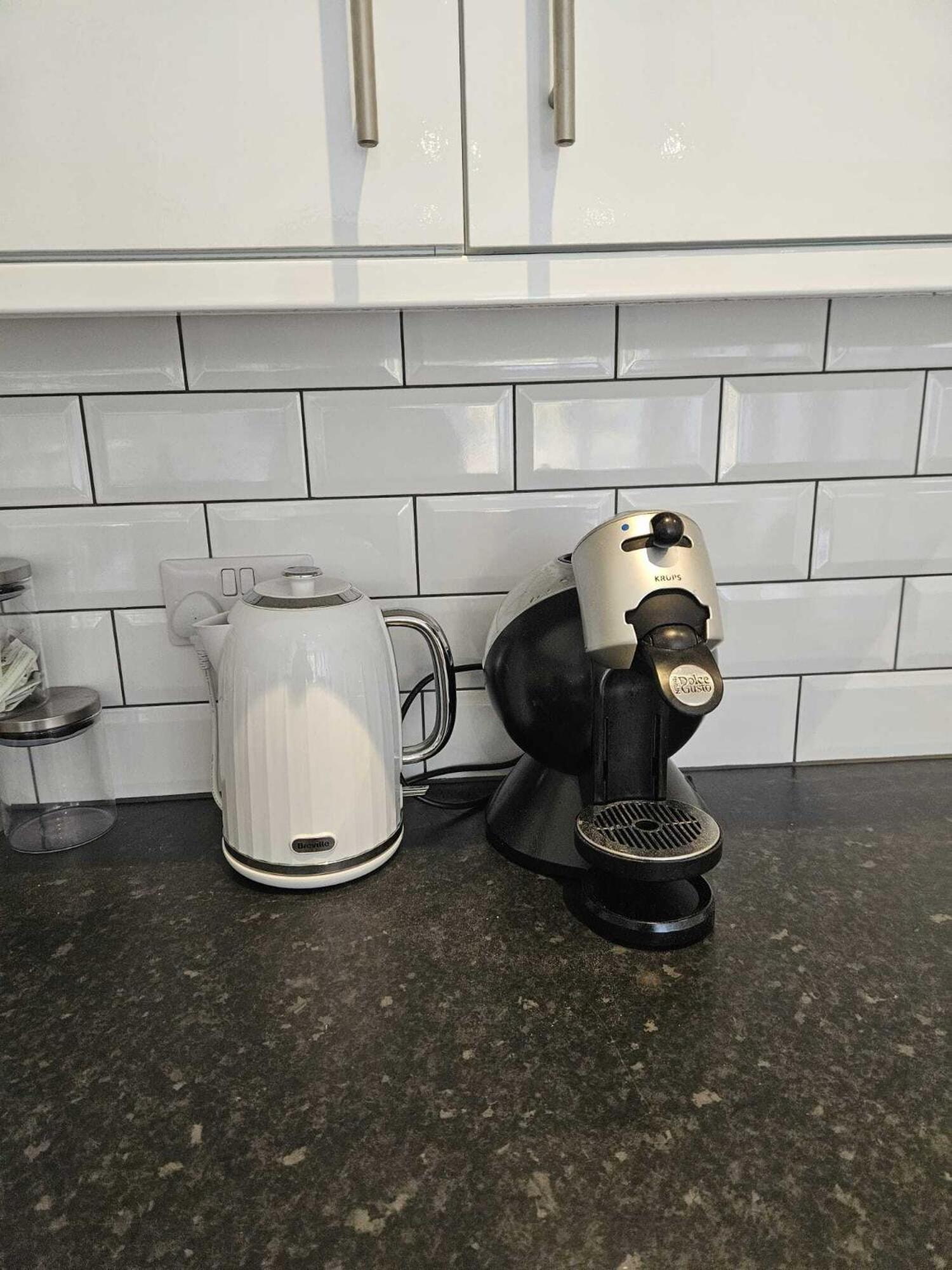 Pet Friendly Sea View Millendreath Apartment *