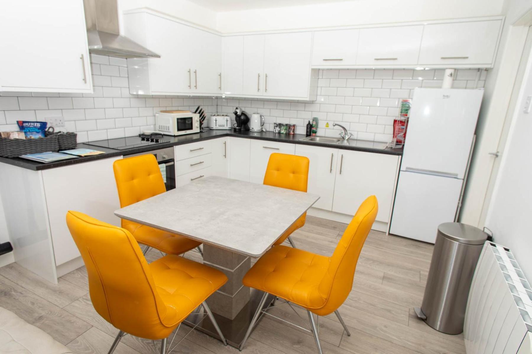 Апартаменты Pet Friendly Sea View Millendreath *